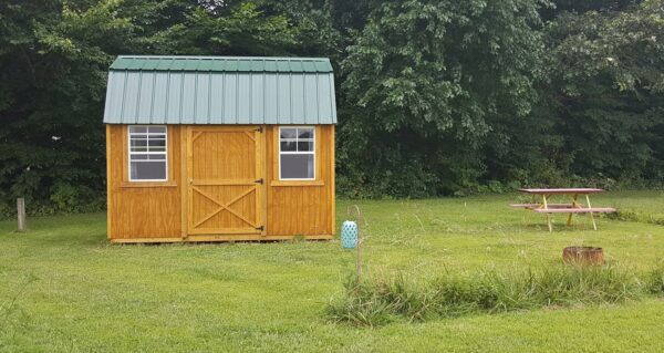 Grins &amp; Pickin's CampFarm LLC