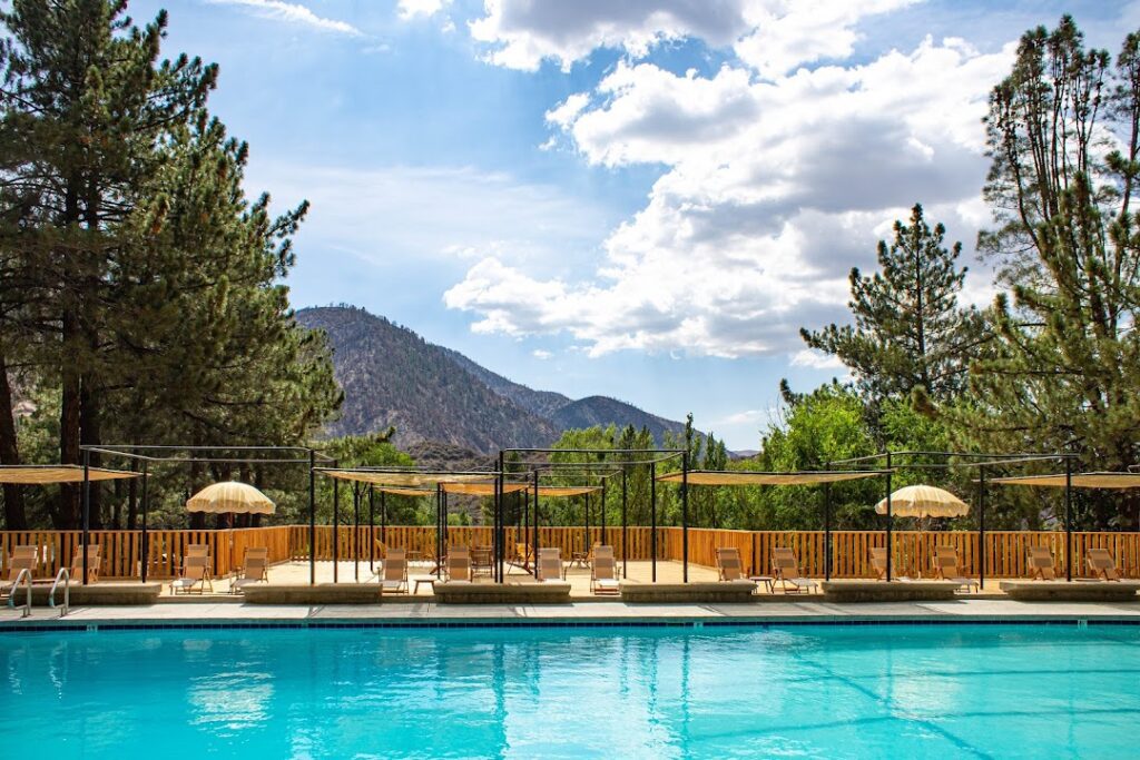 Glamping near Los Angeles, California