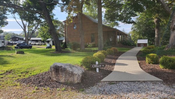 Grandview Camping &amp; Cottages