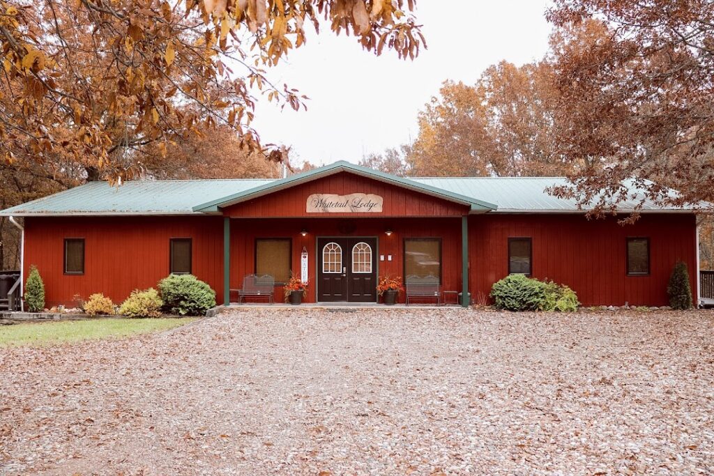Glamping near Fairfield, Iowa