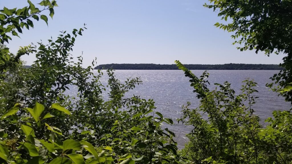 Glamping near Topeka, Kansas