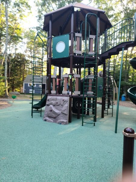 Shawme-Crowell State Forest