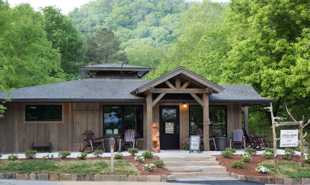 Glamping near Knoxville, Tennessee