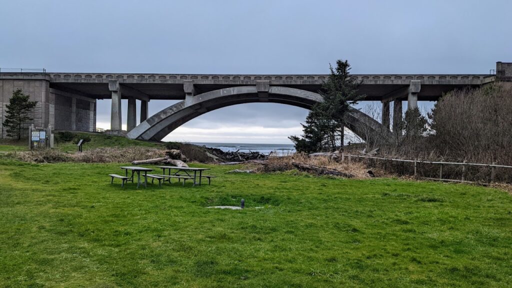Glamping near Agate Beach, Oregon