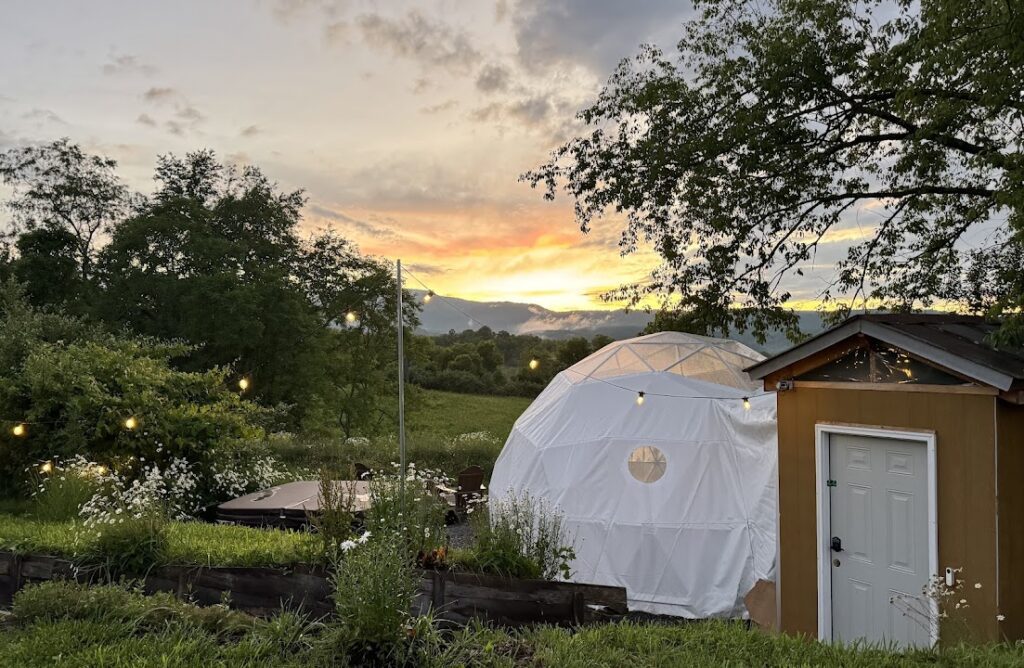Glamping near Lewisburg, West Virginia